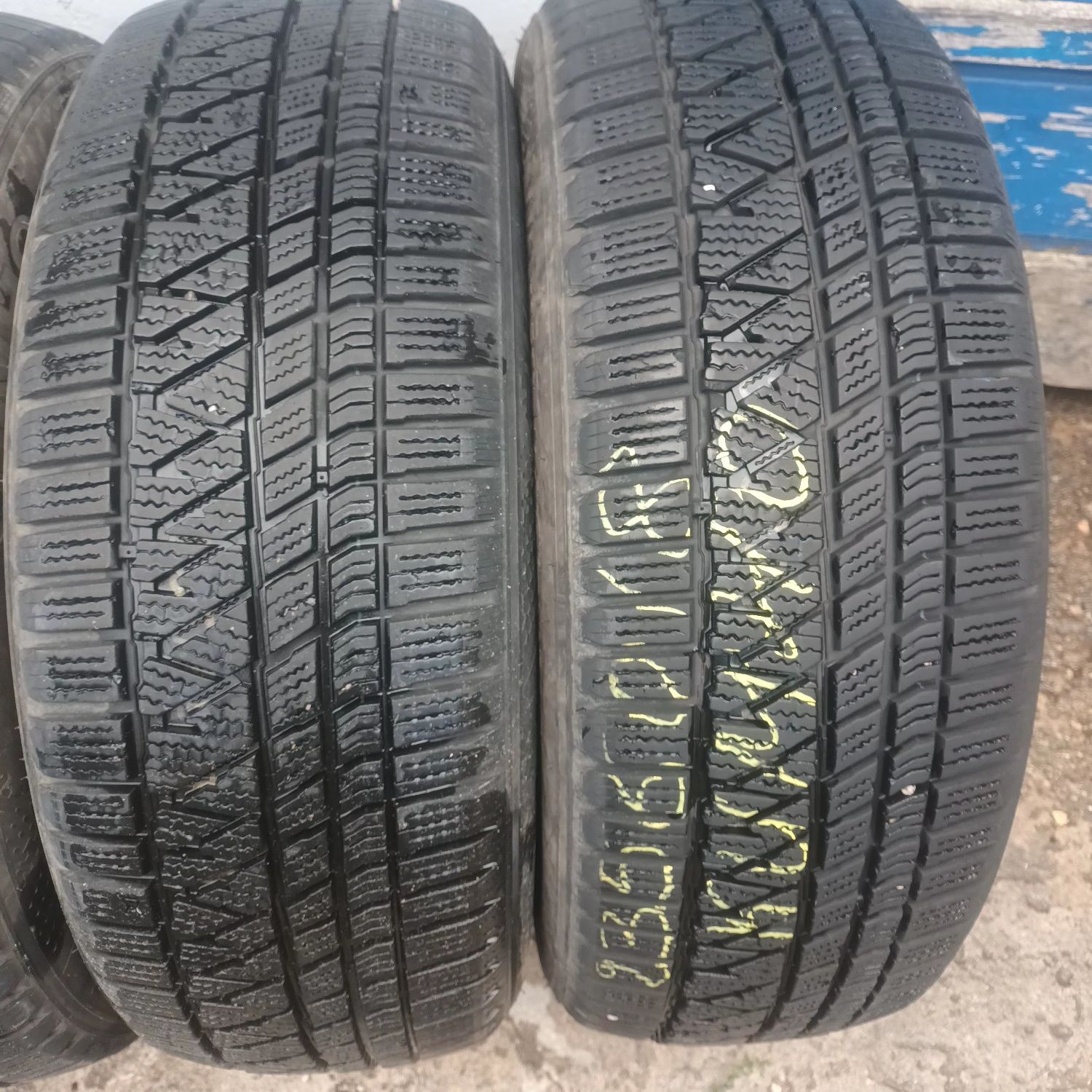 235 60 18 KUMHO 4броя зимни дот 2020г