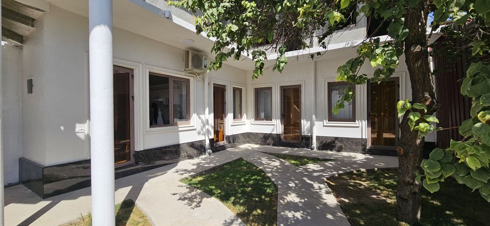 Сдаются номера в гостинице Paradise Garden в исторической части города