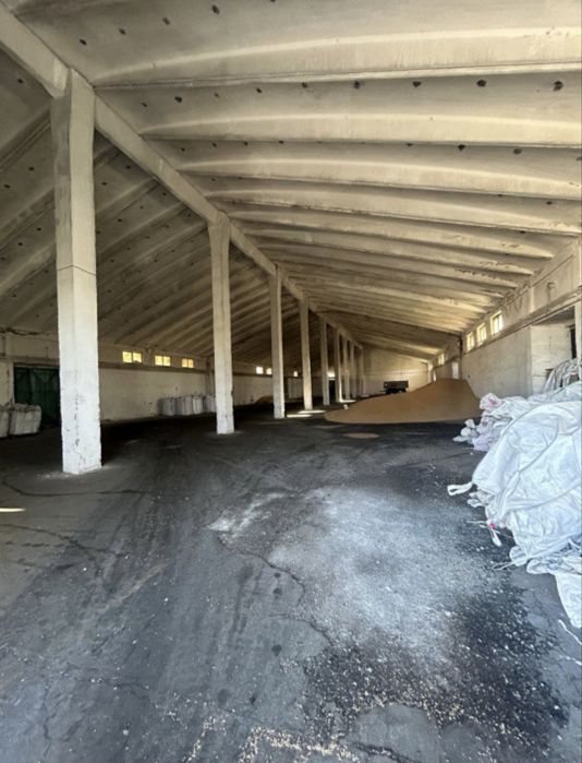 Complex Agroindustrial de Vanzare Statie de Uscare Tratare Seminte