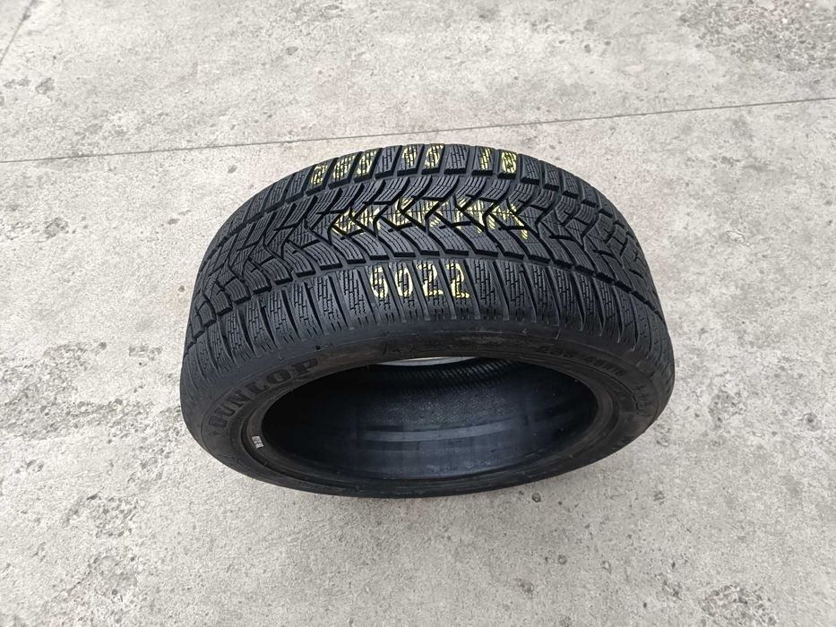 O anvelopa iarna 255 45 18 dunlop winter sport 5 profil 8,5 mm 5022