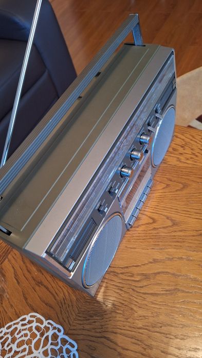 Radio cass Universum