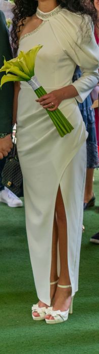 Vând rochie albă de ocazie