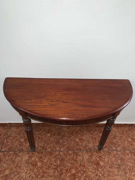 Consola masa stil baroc