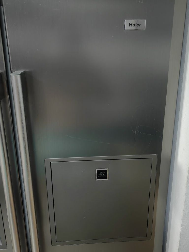 Хладилник Haier SIDE BY side