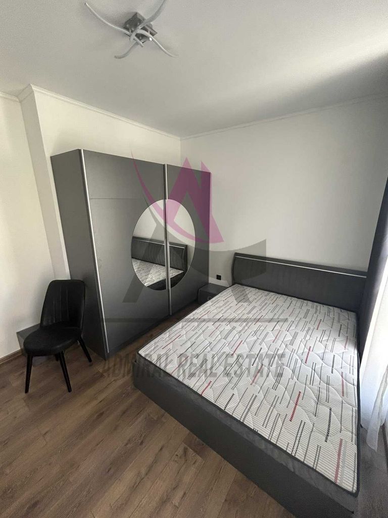 Дава се под наем Тристаен апартамент в Варна, м-т Сотира - 60 кв.м за 700 € - Снимка #2