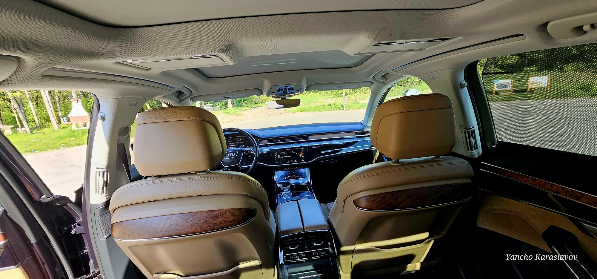 Audi A8L промо цена до края на месеца