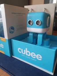 Продам игрушку робот Cubee