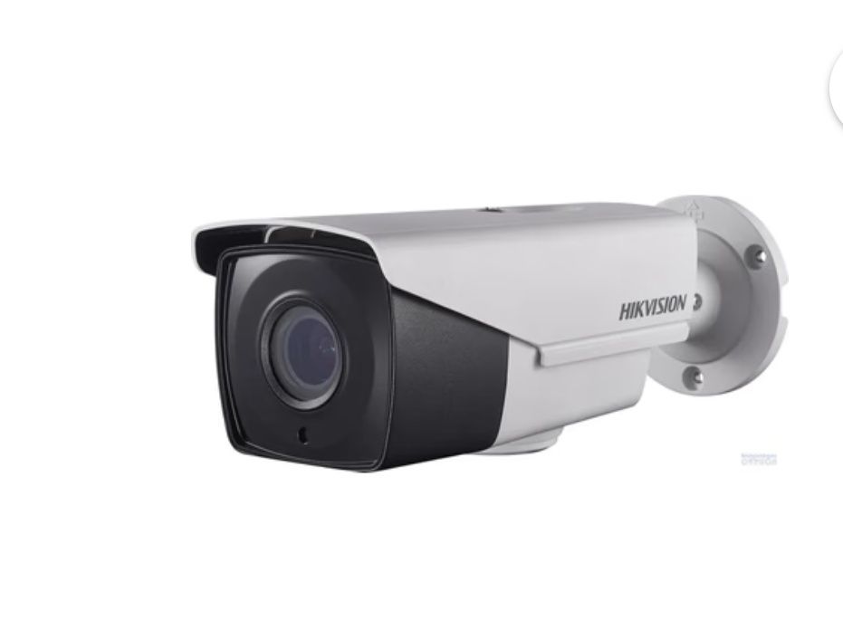 Hikvision 2MP 2.8-12mm камера