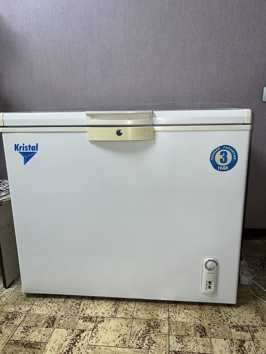 Продам морозильную камеру