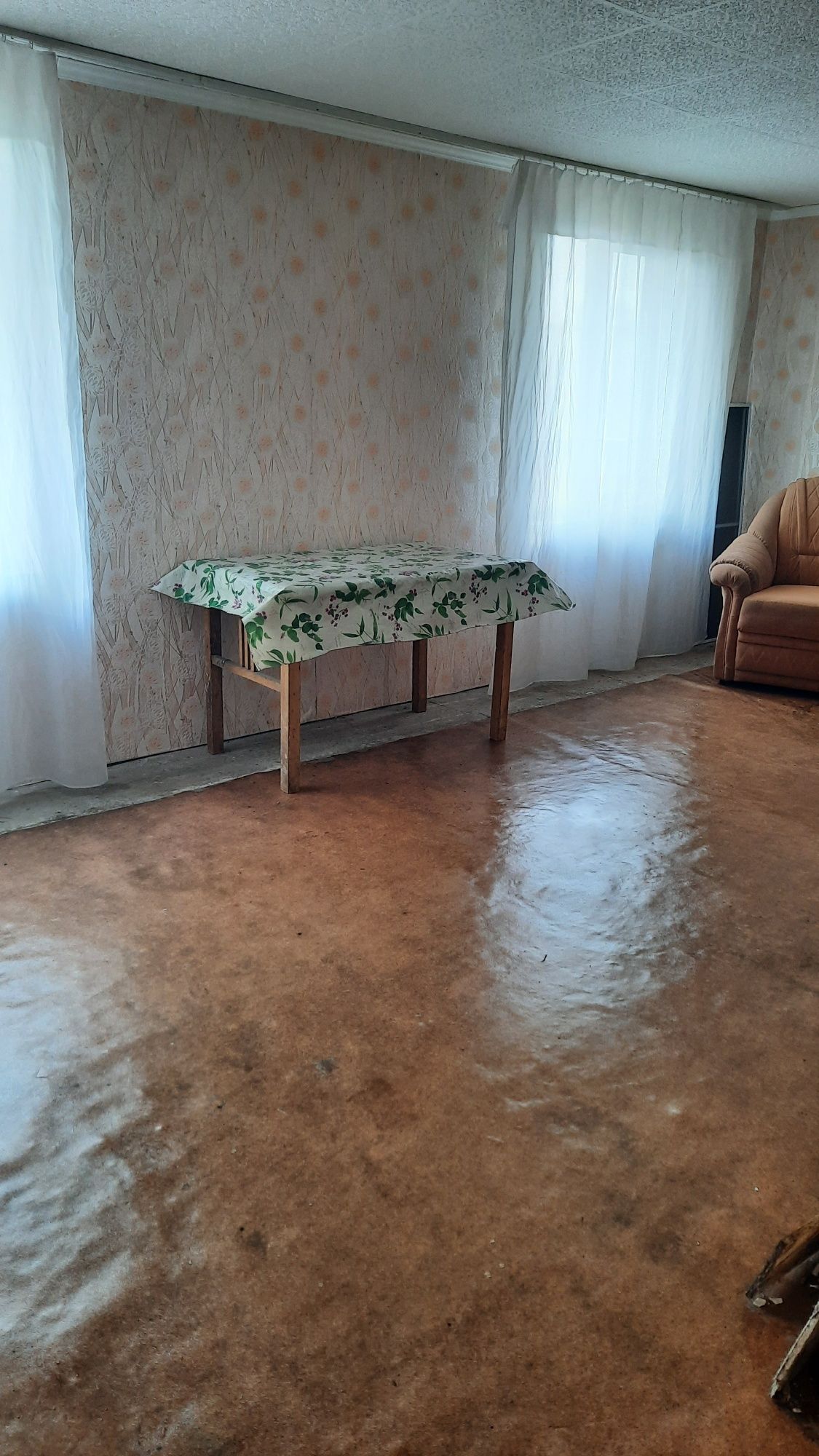 Продам дачу зимний вариант.