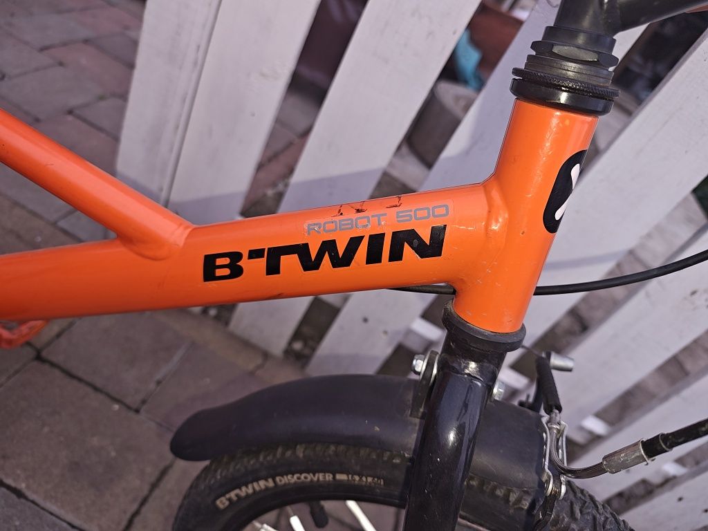 Bicicleta copii cu roti ajutătoare detasabile