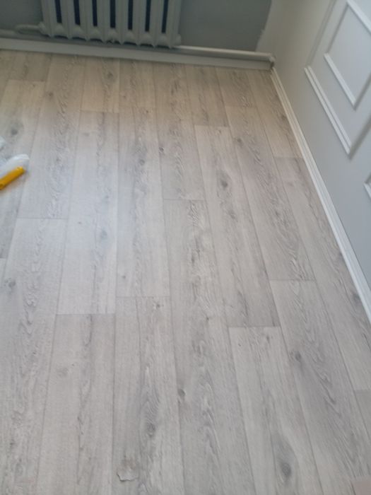 Продам линолеум б/у Россия