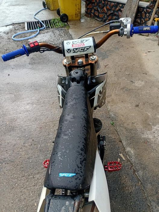 Vând/schimb cross de 125cc