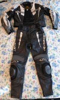 Costum AGV Sports din piele pentru motociclist marimea 42