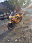 Vand sau schimb yamaha fzr 600