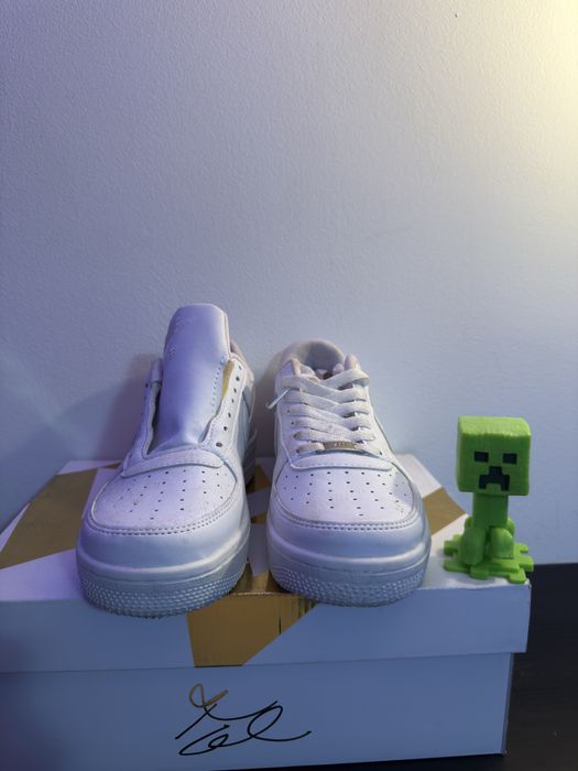 Nike Air Force 1 Low Triple White