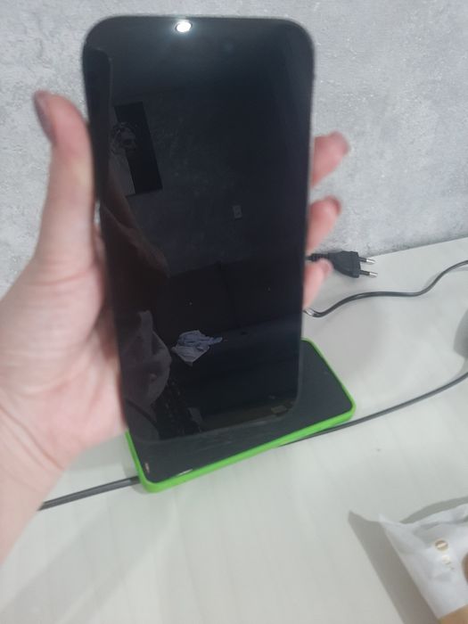 Продам айфон 14 pro