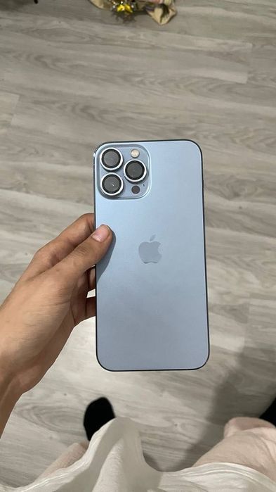 Ayfon 13promax sotiladi