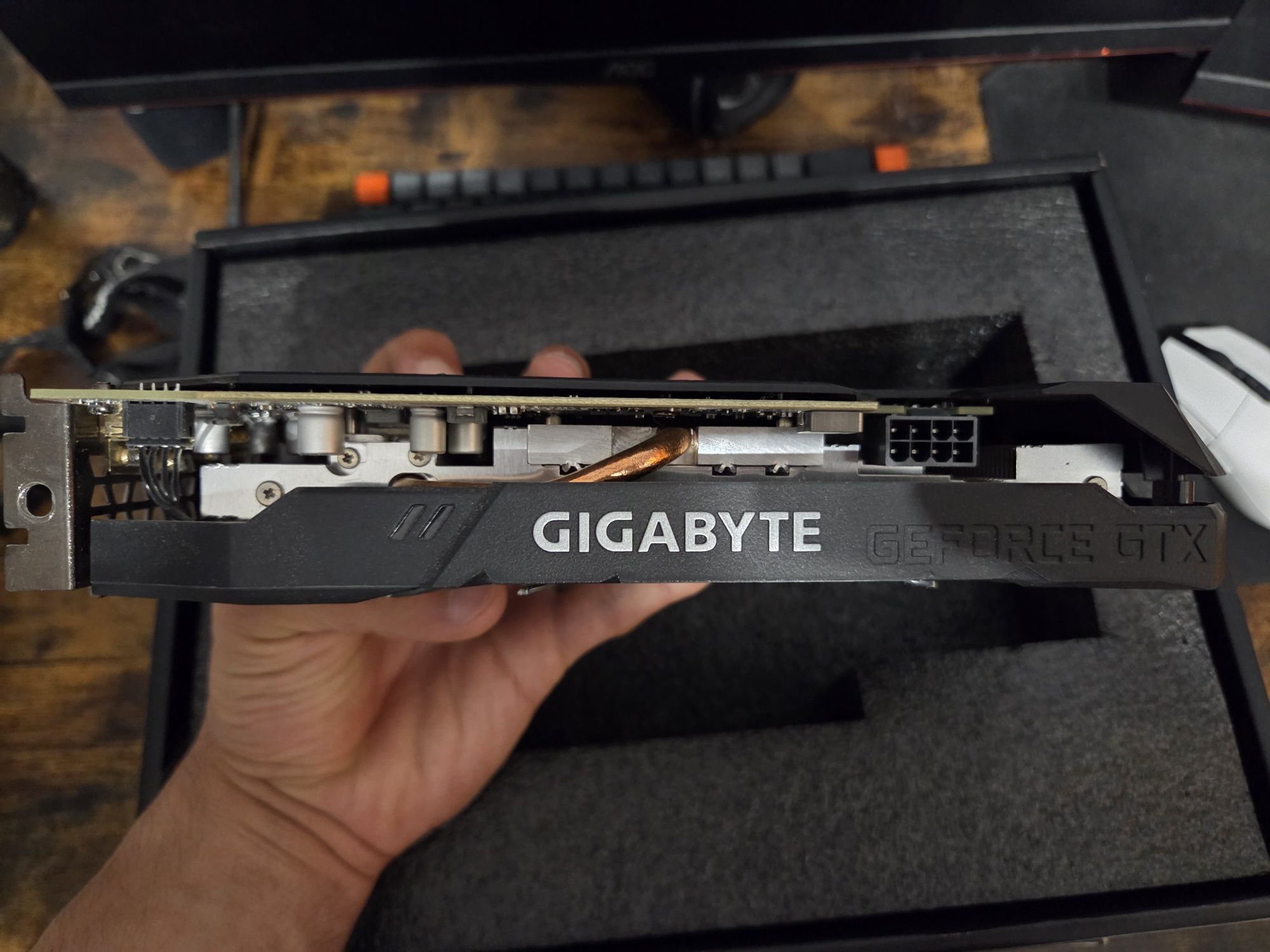 Nvidia GTX 1660 Super 6 GB (Gigabyte)