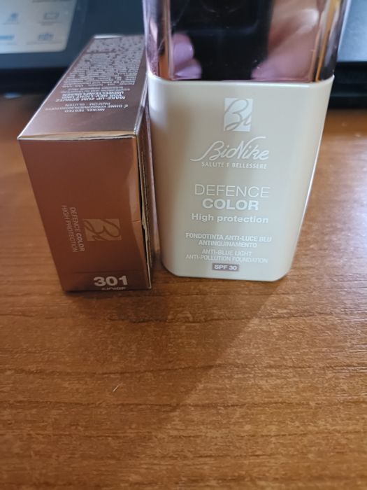 Fond de ten Bionike Defense color high protection 301 / 30 ml
