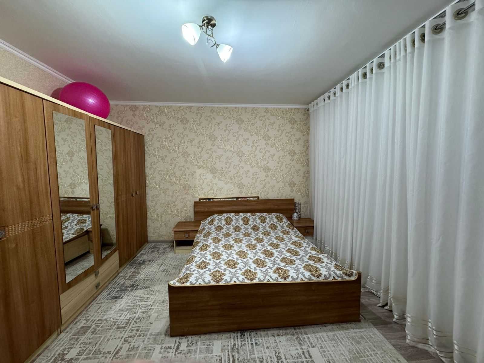 Продается 2-комнатная в микрорайоне Нурсат-1 (ориентир Шахан)
