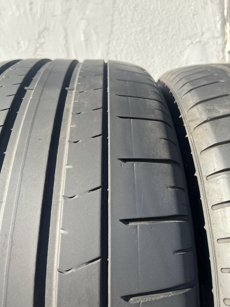 4 бр. летни гуми 285/40/21 и 315/35/21 Pirelli DOT 4821/4719 4,5/4 mm