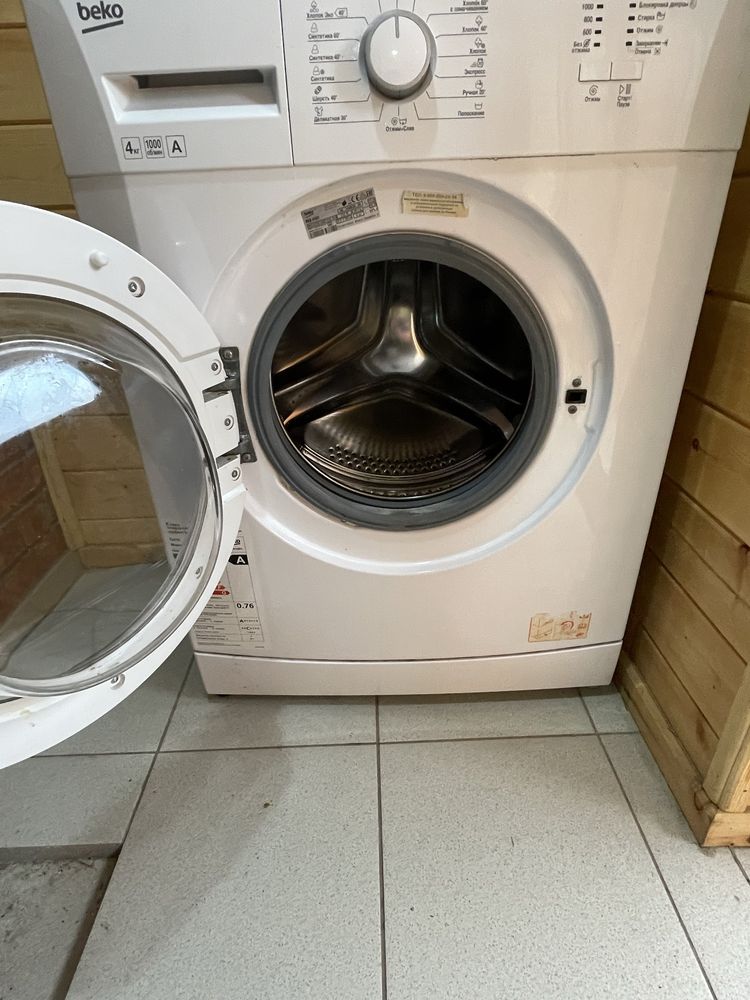 Продам стиральную машину