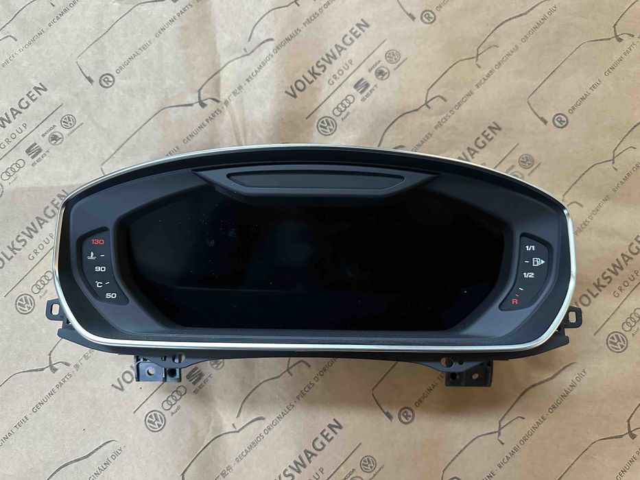 Audi A8/S8 4N Дигитално км. табло 4N0920790F