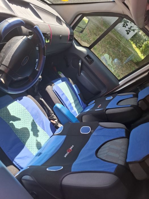 Vând Ford Tranzit Conect