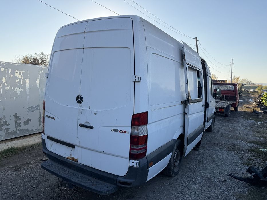 Мерцедес спринтер 313 2.2 6 ск само на части
