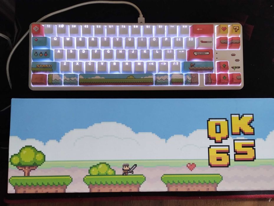 QwertyKey65 Arcade Hotswap RGB Tastatura Mecanica Gaming