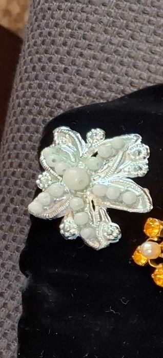 Брошки от 60-70-те години