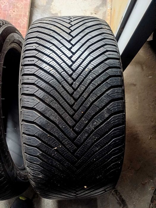 Гуми Michelin 245/40/18 dot 24