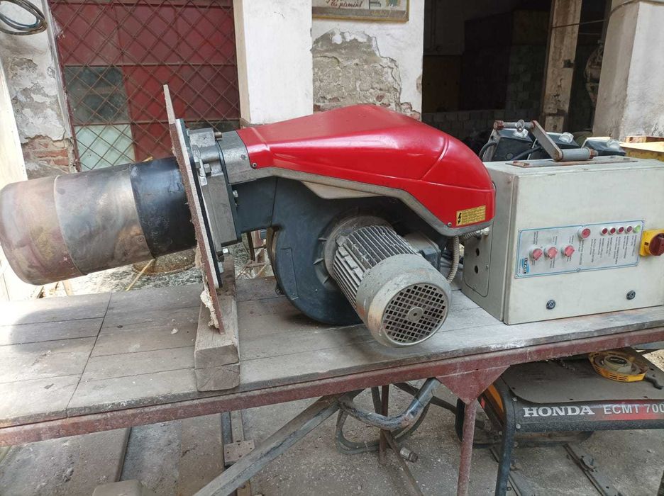 Vand Arzator Riello RL 190 pe motorina cu automatizare inclusa