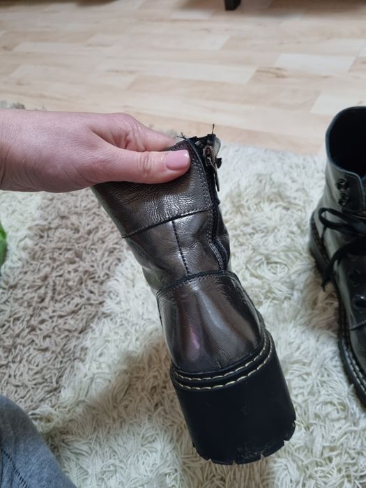 Bocanci dama marime 39, argintiu