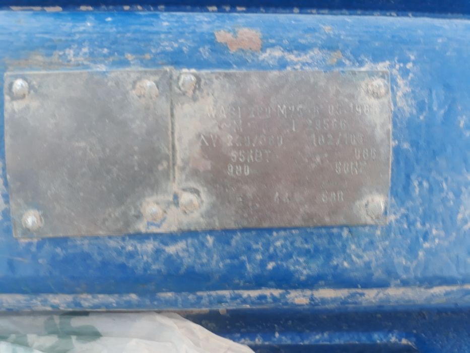 Suv nasoz sotiladi 2 dona