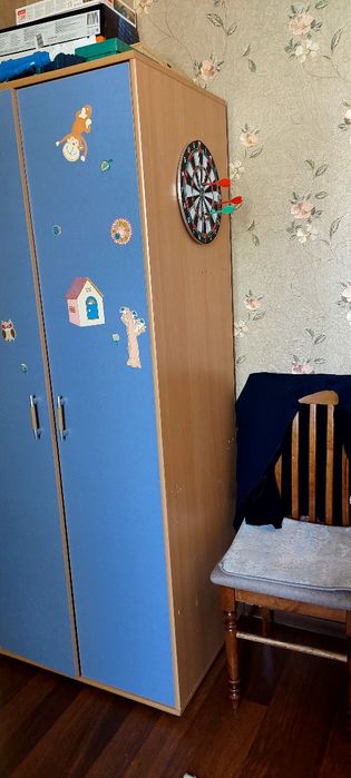 Детская мебель .