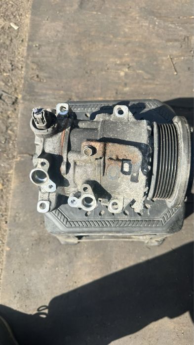 Кондер компрессор тойота камри естима