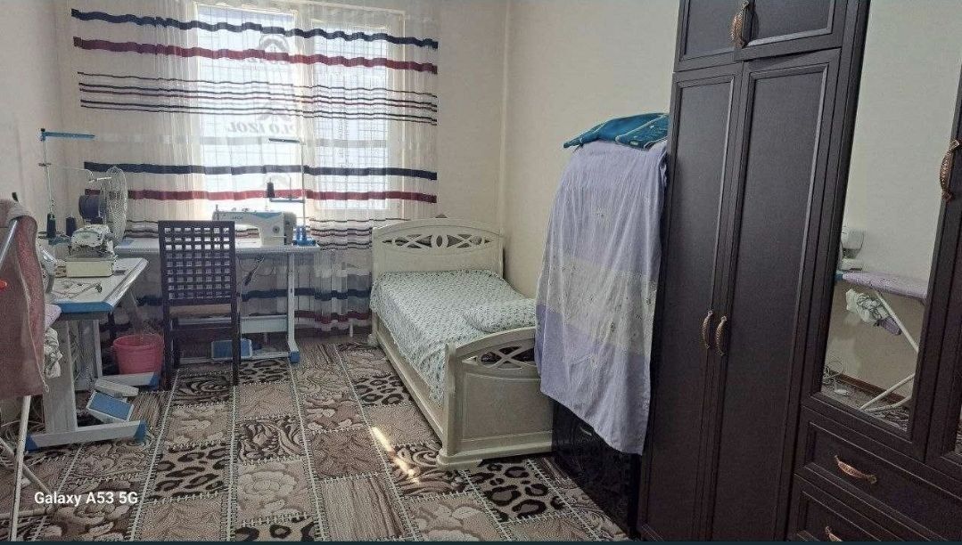 Срочна сотилади Чоштепа Новостройка 3хона 3етаж 74м²  Метро якинида