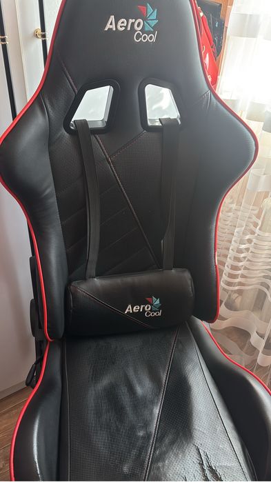 игровое кресло aerocool