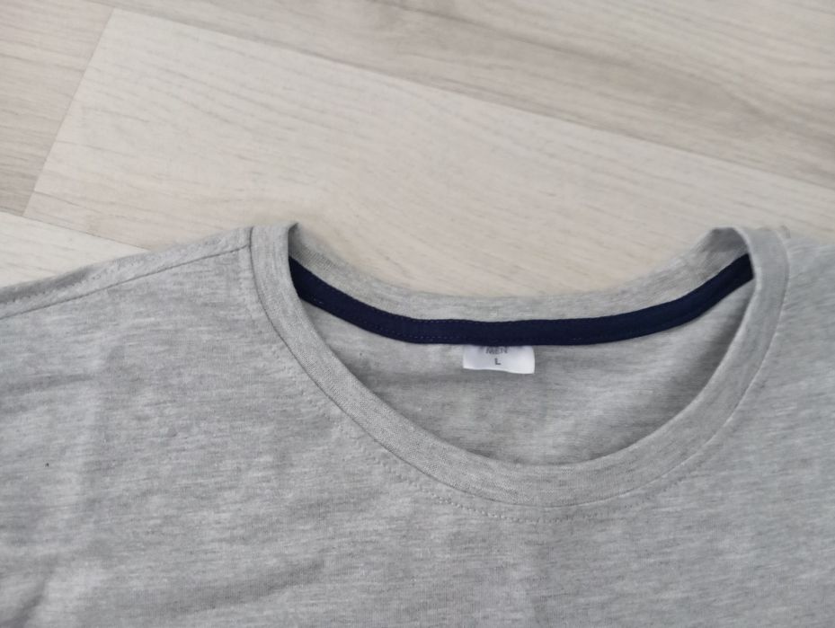 Тениска L размер