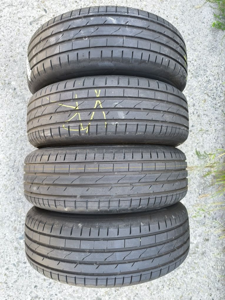 Style 875 17 цола джанти с гуми за BMW X1 U11 U12 и X2 U10