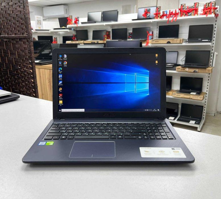 ASUS Core i3*ОЗУ 8*SSD 256gb*GeForce 2gb*ноутбук для учебы и работы