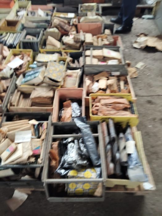 Burghie freze tarozi cutite strung conuri