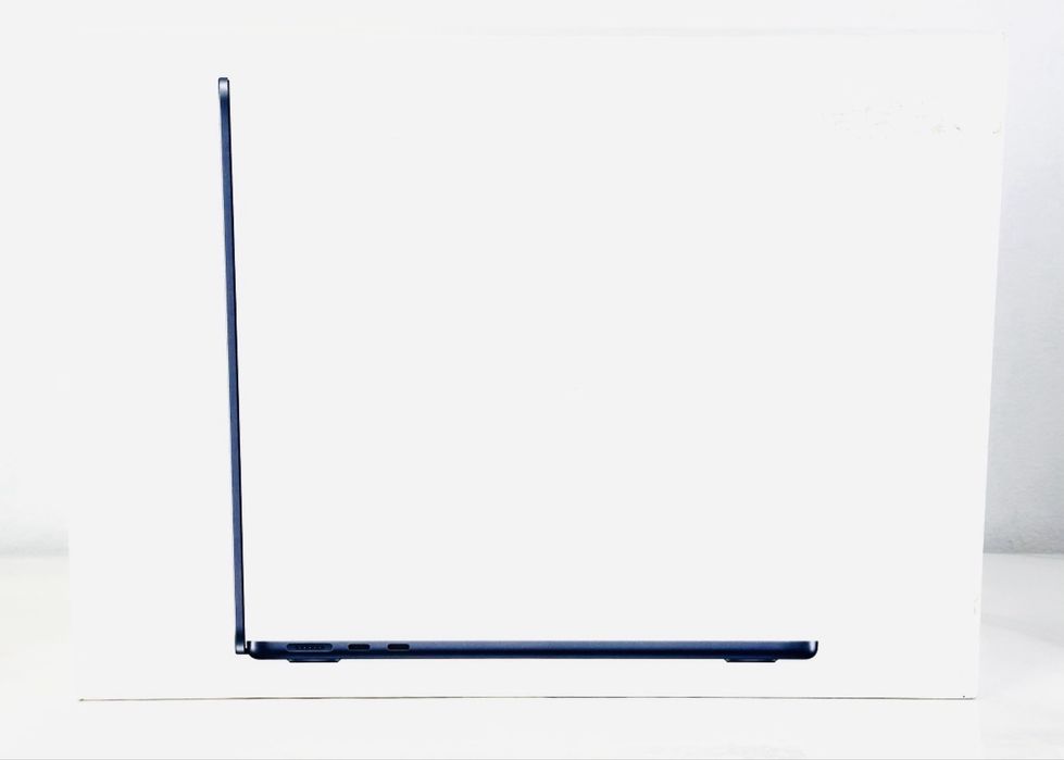 НОВ! Apple MacBook Air 15" M4 16RAM 256SSD Midnight Гаранция!