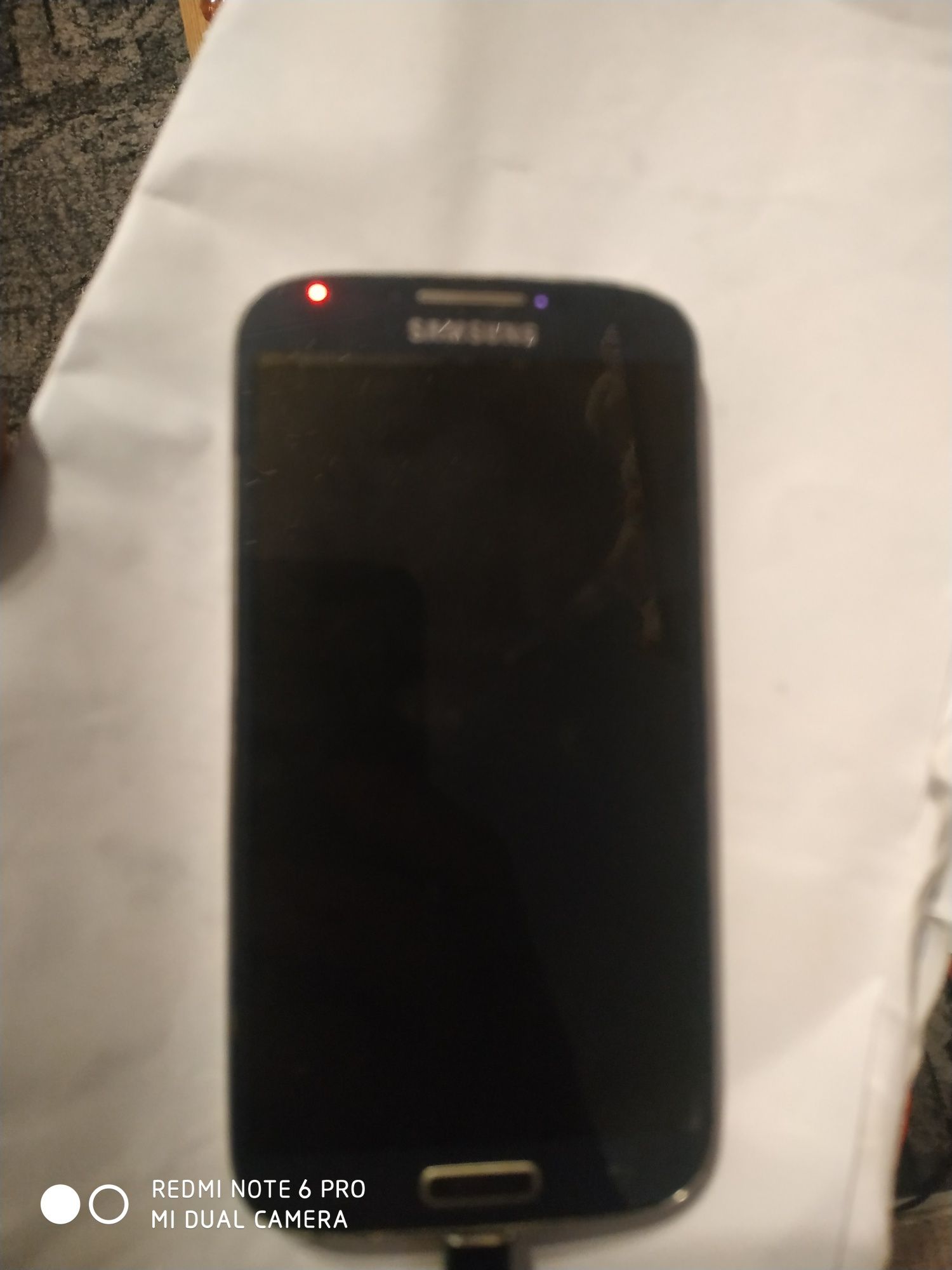 Samsung Galaxy S4 pentru piese