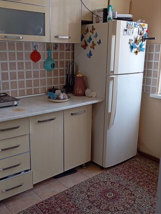 Chilonzor tumani qizil sharq uy sotiladi