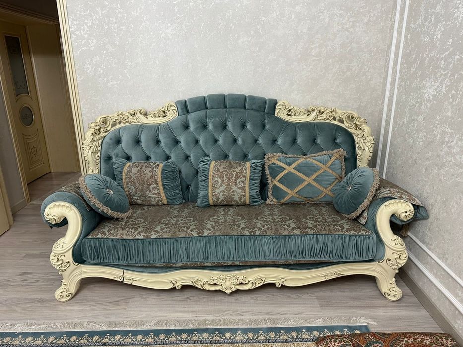 Продается диван б/у