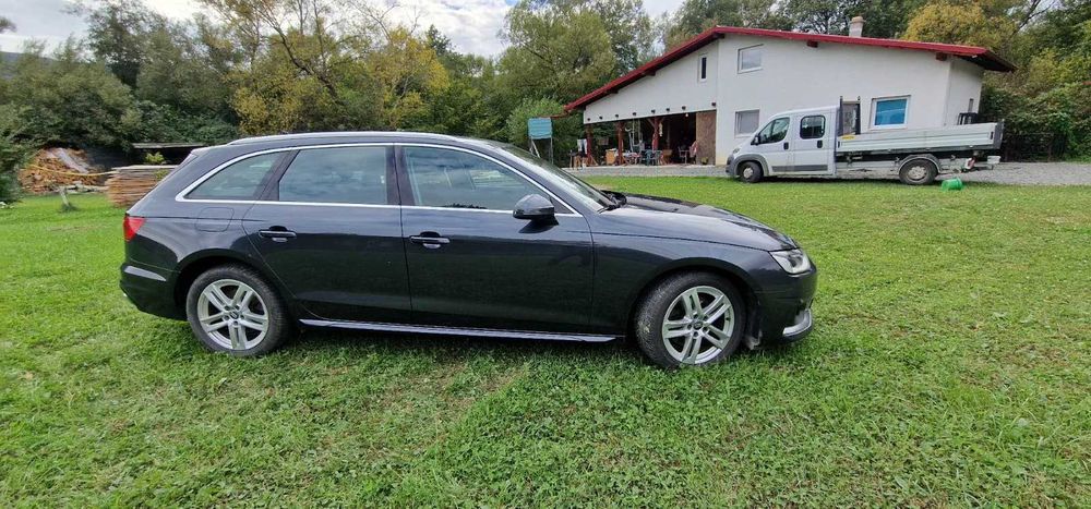 Vând Audi A4 Break