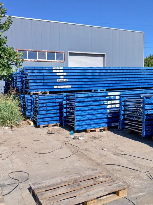 Rafturi metalice de vânzare